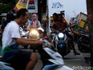 Suasana Terkini di Zona Merah Omicron Kalideres, Jakbar
