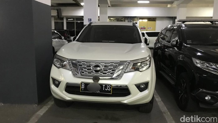 Plat Nomor Arteria Dahlan