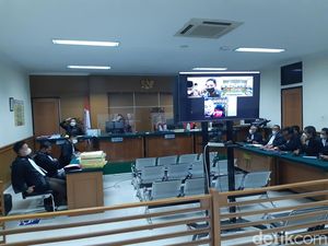 Korupsi Hibah Ponpes, Eks Kabiro Kesra Banten Divonis 4 Tahun 4 Bulan