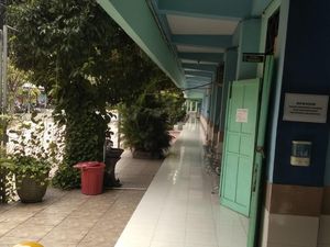 Siswa SMAN 22 Surabaya Gelar PTM, 1 Ruangan Masih Daring