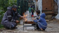 Lebanon, negara berpenduduk 6 juta orang, adalah rumah bagi 1,5 juta warga Suriah yang melarikan diri dari perang saudara yang kini telah berlangsung satu dekade di negara mereka. (AP/Mohammad Zaatari)