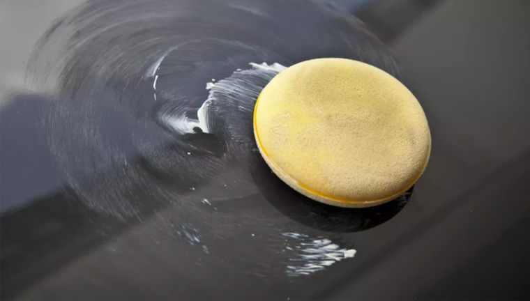Wax dan Polish untuk bodi mobil