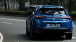 Wuzz! Merasakan Sensasi Naik Mobil Listrik Lexus UX 300e