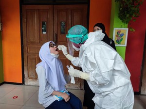 Kapan Harus Tes COVID-19? Ini Jawabnya Sesuai Sains
