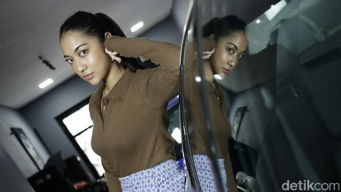 Anindita Hidayat Anindita Hidayat