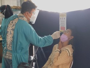 Yuk Cek Jadwal Antigen di 11 Stasiun Daop 8 Surabaya