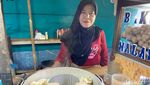 Nikmatnya Bakso Malang Gangsar di Belakang GI, Seporsi Rp 16 Ribu!