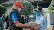 Dispar NTB Bagikan Handsanitizer dan Thermogun Buat 9 Desa Wisata di Lotim