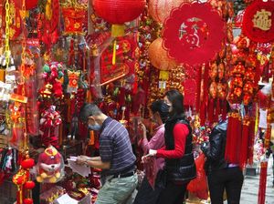 Berburu Bunga hingga Pernak-pernik Jelang Perayaan Imlek di Hong Kong