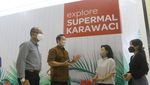 Geliat Pusat Perbelanjaan di Awal Tahun