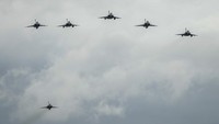 Yunani menerima enam jet Rafale pertama buatan Dassault di Pangkalan Udara Tanagra, Yunani, Rabu (19/1/2022) waktu setempat. Pesawat tersebut buatan Prancis.
