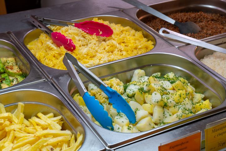 Sekolah DIprotes Karena Sajikan Kentang Setiap Hari