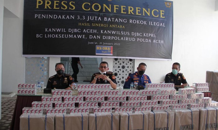 Konpers Penyelundupan Rokok Ilegal di Aceh