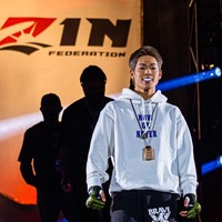 Tak sedikit netizen menyebutkan nama-nama artis Korea yang dianggap mirip dengan Kota. Kebanyakan dari mereka merasa pria 19 tahun tersebut punya perpaduan wajah Park Bo Gum dan Dawon SF9.Foto: Instagram @kota_miura_official