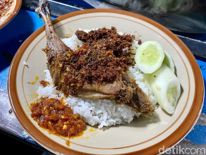 Nasi Bebek Cak Heri