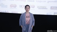 Niken Anjani mengaku sangat menikmati pertumbuhan putrinya itu yang kini sudah mulai bisa marah dan merengek saat ditinggalkan olehnya. Pool/Noel/detikFoto