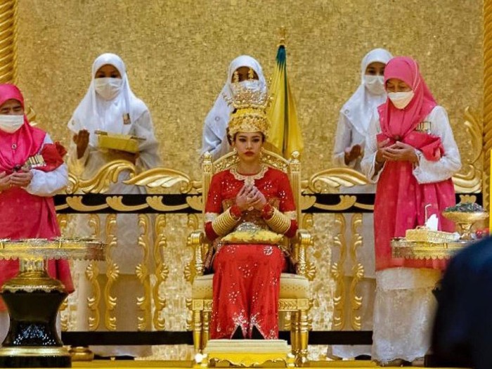 Putri Fadzilah Lubabul Bolkiah dari Brunei Darussalam