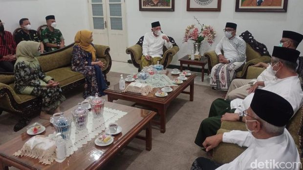 ridwan kamil sowan ke ponpes tebuireng