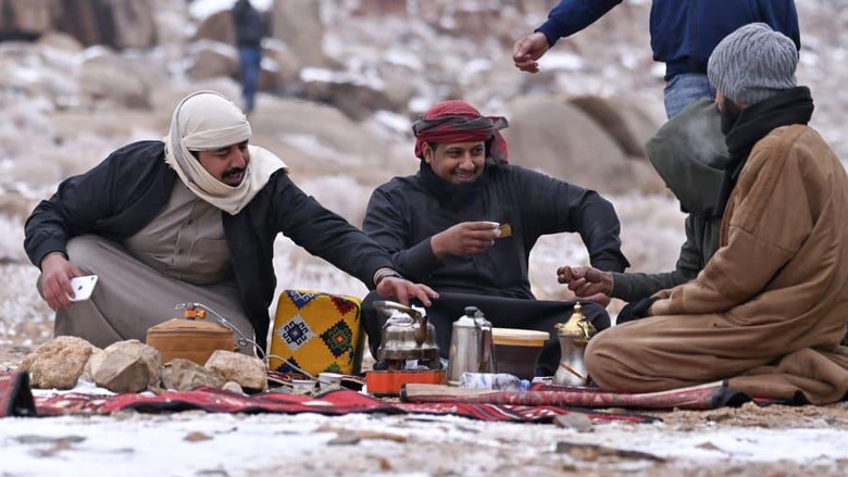 Salju di Badr, Arab Saudi Salju di Badr, Arab Saudi