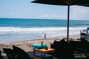 Tempat Hits Wajib Saat ke Bali, Finns Beach Club