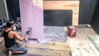 Furniture custom ini dibandrol dari harga belasan juta hingga ratusan juta rupiah tergantung tingkat kerumitan dan banyaknya volume pemesanan.