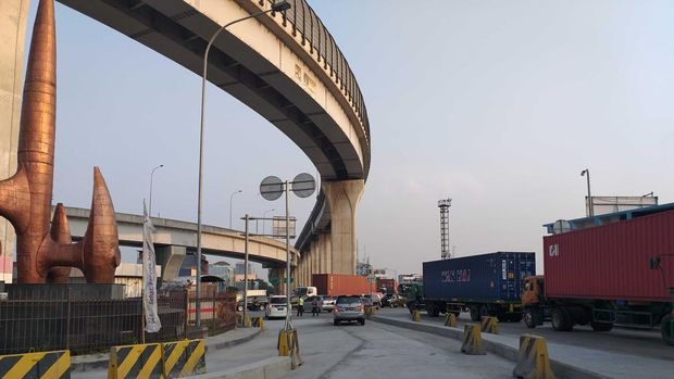 Truk Muat Tanjung Priok (CNBC Indonesia)