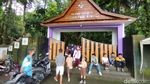 Asyiknya Vaksinasi Sambil Berwisata di Astana Gede Kawali