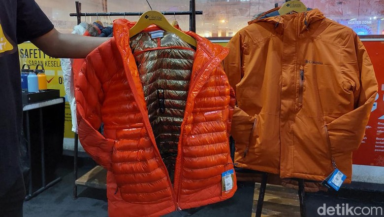 Colombia Outdoor sportwear.