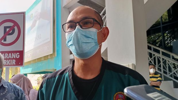 Kepala Dinas Kesehatan Kota Balikpapan Andi Sri Juliarty dan pihak dokter saat ditemui di RS Kanudjoso Djatiwibowo Balikpapan
