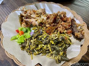 Masakan Manado Halal hingga Roti Srikaya Enak Ada di ITC Kuningan