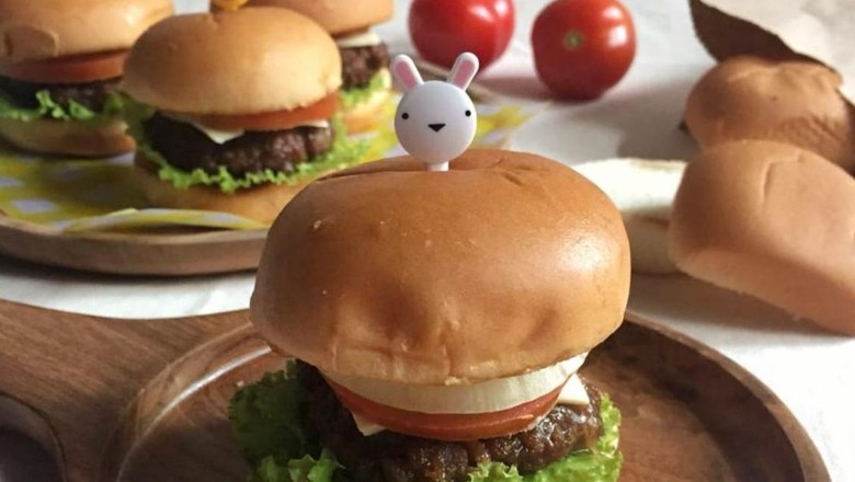 Resep Pembaca: Resep Mini Burger Semur, Camilan Enak Buat Anak