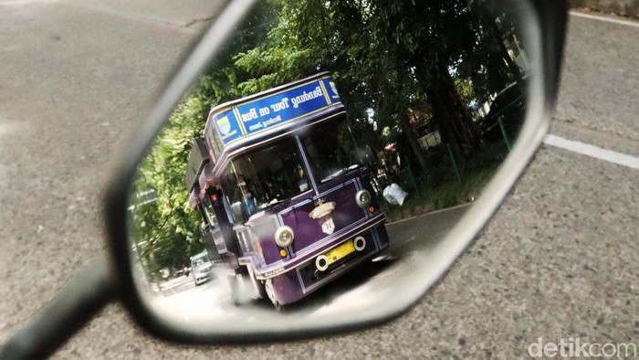 Bandros Masih Jadi Buruan Wisatawan yang Datang ke Bandung Bandung tour on bus (Bandros) masih menjadi salah satu angkutan parawisata favorit di Kota Bandung, Jawa Barat. Apalagi di hari libur ini.
