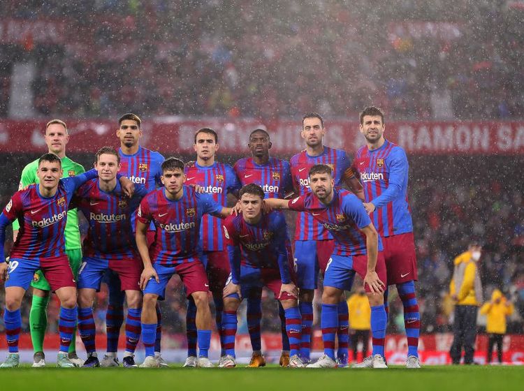 Barcelona Terjebak di Regenerasi