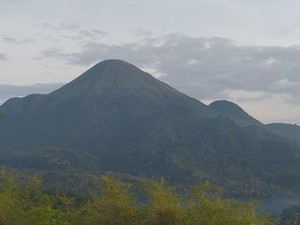 5 Rekomendasi Gunung di Jatim untuk Merayakan Tahun Baru 2024