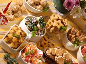 Jualan Hampers Kue, Wanita Ini Raup Cuan Selama Bulan Puasa