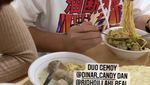 Kelewat Romantis, Pose Mesra Ridho Ilahi dan Dinar Candy Saat Suap-suapan