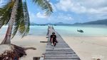 Serasa Punya Pantai Pribadi di Anambas