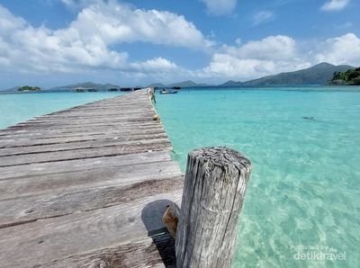 Serasa Punya Pantai Pribadi di Anambas
