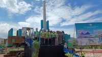Rumah sakit tersebut dilengkapi dengan lift hemat energi dan sistem daur ulang limbah yang dapat dipergunakan untuk menyiram tanaman. Ruang terbuka hijau dan penyerapan air hujan di halaman sangat diperhatikan agar tetap menjaga lingkungan alam dengan baik.