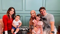 Kebersamaan mereka ini mendapatkan sorotan dari banyak orang. Foto: Instagram