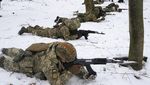Semangat Warga Sipil Ukraina Berlatih Militer Meski Dingin-Bersalju