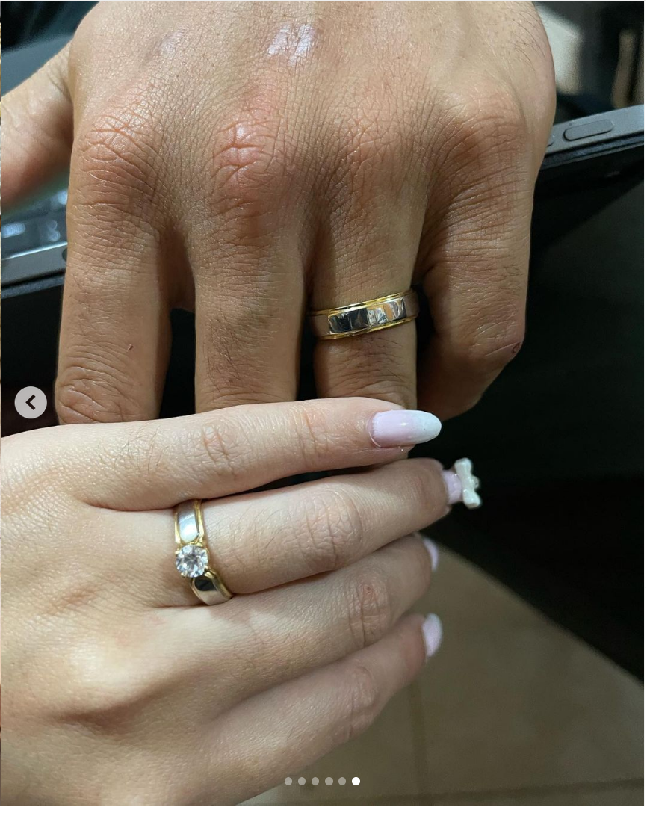 Melalui unggahan di Instagram yang memperlihatkan fotonya berpegangan tangan dengan Aprilio Manganang, Claudya mengungkapkan rasa cintanya. “Milikilah seseorang yg tulus memilihmu dalam kondisi apapun, mengetahui rahasia dan ikhlas menerima masa lalumu. ILoveyousomuch sayang @manganang92,” tulisnya di keterangan foto. Unggahan Claudya ini sudah dikonfirmasi Wolipop kepada yang bersangkutan. Foto: Dok. Instagram @c.cvanrhyn