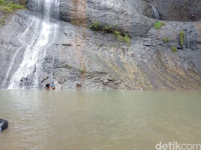 Curug Cipurunggis