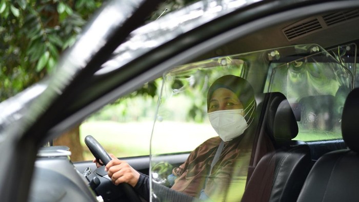 Driver Grabcar Perempuan