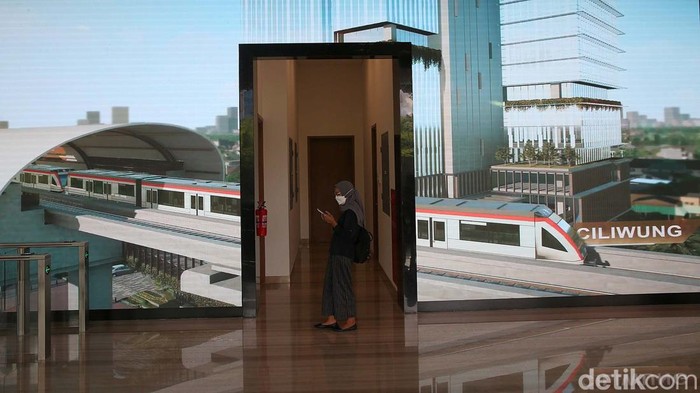 Green Building dan Konsep TOD Jadi Primadona Perkantoran Konsep Transit Oriented Development (TOD) kini tidak hanya dikembangkan bagi proyek hunian seperti apartemen. Gedung perkantoran juga telah menerapkan konsep itu.