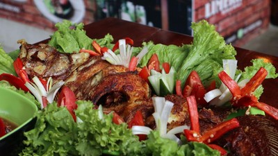 Arwana Sambal Cobek Jadi Menu Sultan yang Dibanderol hingga Rp 2 Juta!