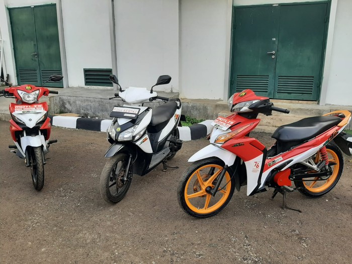 Kementerian ESDM melakukan konversi sepeda motor BBM ke listrik. ama program yang dibuat ialah Program Konversi Sepeda Motor BBM menjadi Sepeda Motor Listrik.