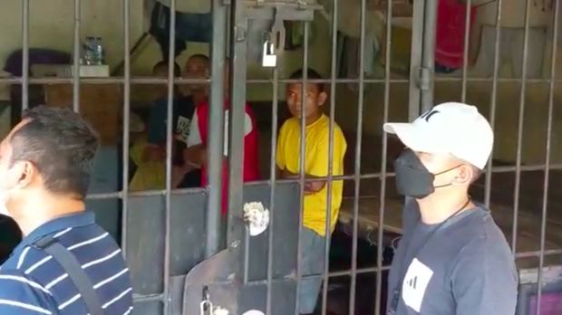 Kerangkeng manusia ditemukan di rumah Bupati Langkat Terbit Rencana Perangin Angin (Screenshot video viral) Kerangkeng manusia ditemukan di rumah Bupati Langkat Terbit Rencana Perangin Angin (Screenshot video viral)