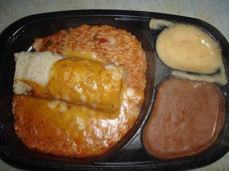 10 Potret Makanan Berantakan, Sudah Dimakan hingga Dibuat Ngasal!