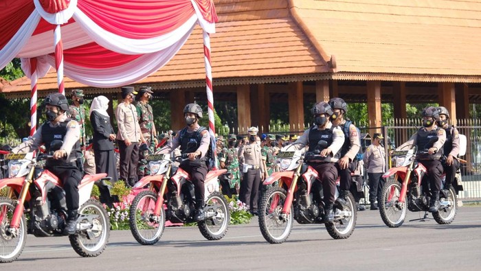 Patroli prokes dengan motor